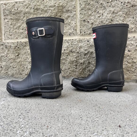 HUNTER Original Tall Rain Boots Kids 13 EU 31 Matte Black High Gum Boot Rubber - Picture 3 of 9